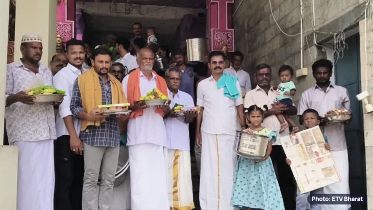 Hindus in Madurai village bring seervarisai gifts to new mosque opening (photo: ETV Bharat)